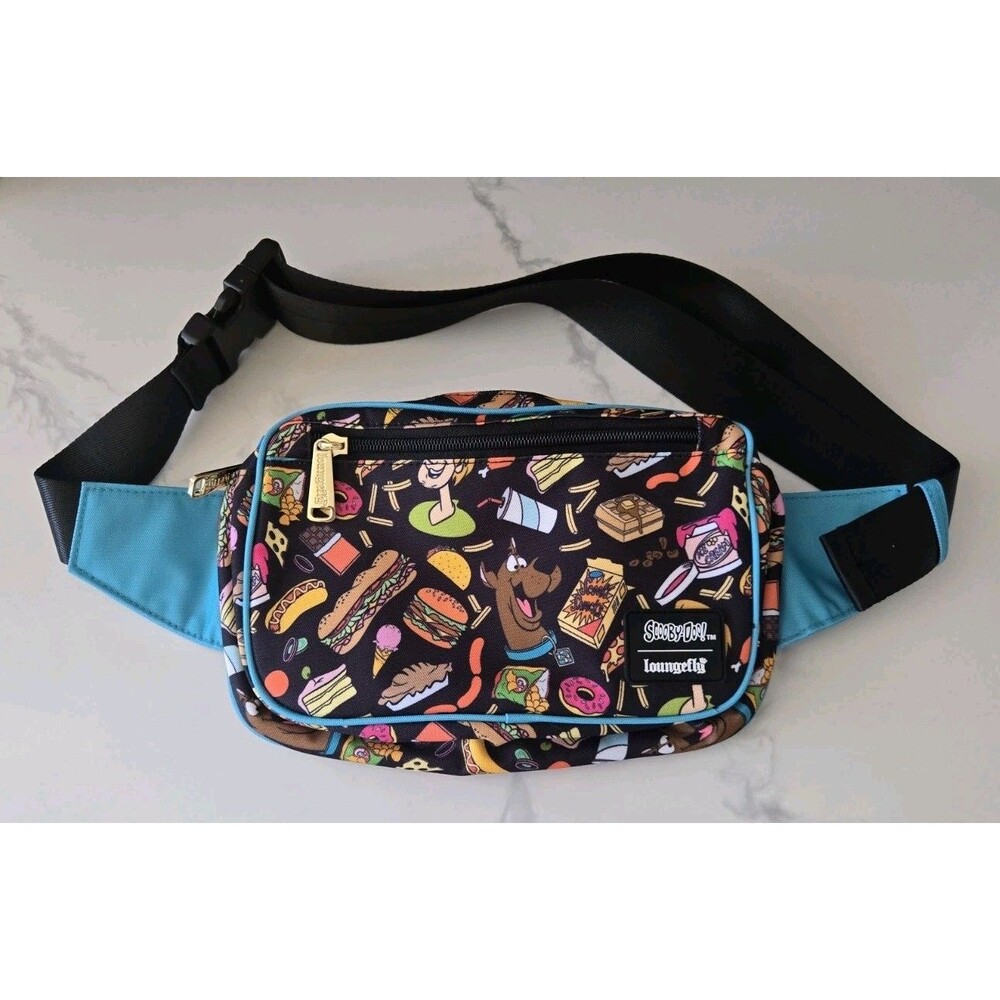 Universal Studios Loungefly Scooby Doo Snacks Nylon Belt Bag